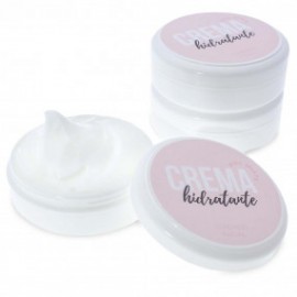 Kit how to make moisturizer. Materials and instructions